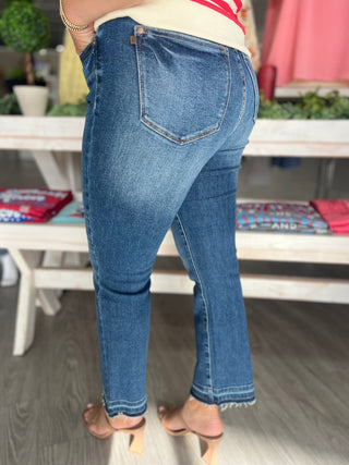 MELINDA KICK FLARE JEANS
