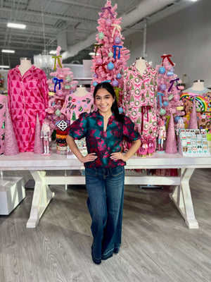 ALEXA TAVIA SPLIT NECK BLOUSE