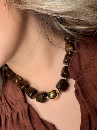 Lumi Dark Necklace
