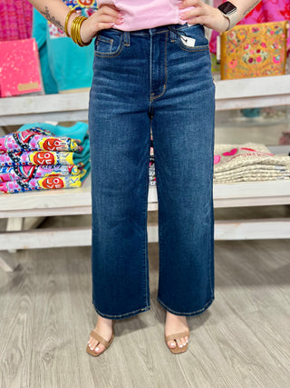 CLAUDIA JUDY BLUE JEANS