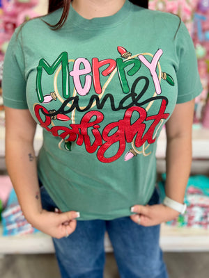 MERRY & BRIGHT COMFORT TEE