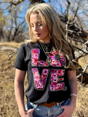 CALLIE ANN STELTER FLORAL LOVE TEE