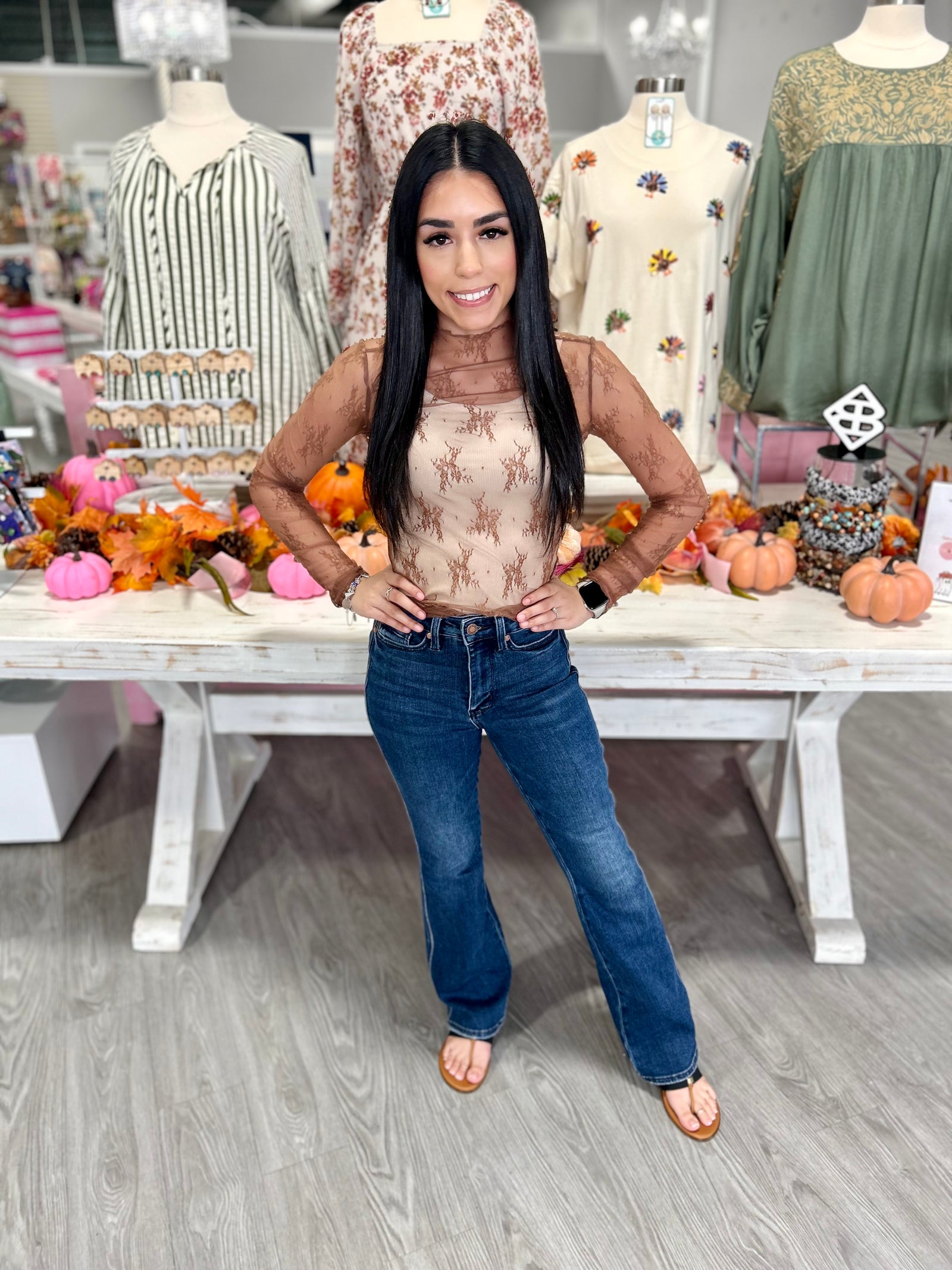 MOCHA LACE LONG SLEEVE TOP