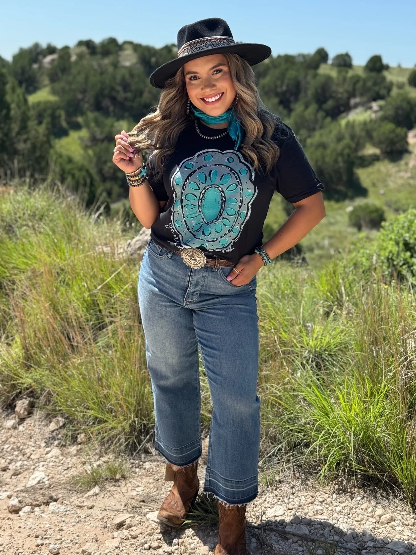 CALLIE'S GENUINE CONCHO TEE