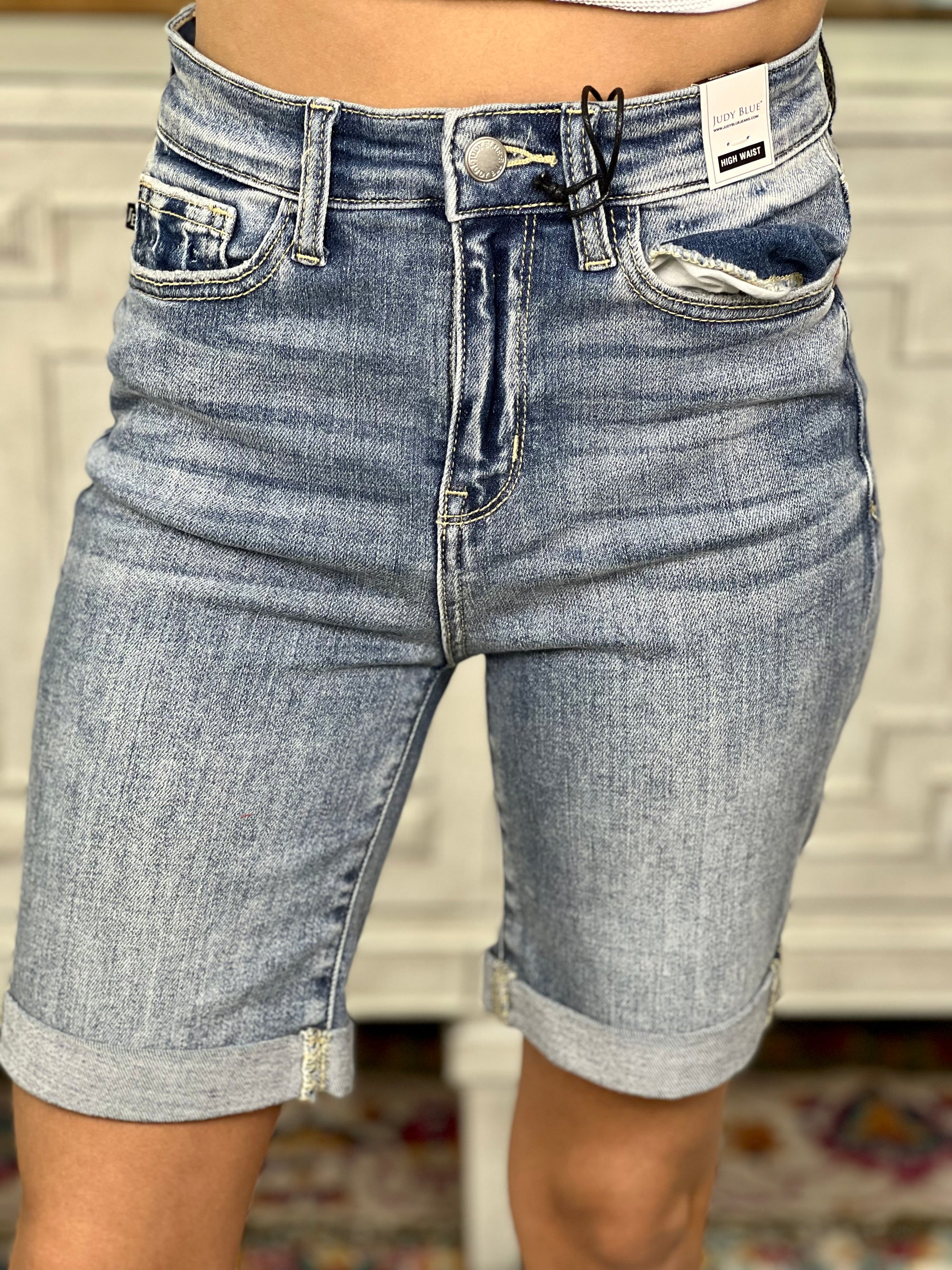 JUDY BLUE ISABELLA CUFFED BERMUDA SHORTS