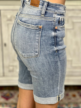 JUDY BLUE ISABELLA CUFFED BERMUDA SHORTS