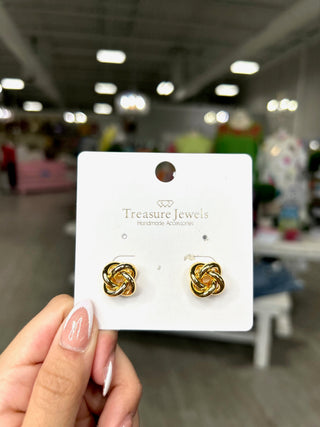 Gold Knot Stud