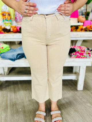 SAVANNAH BEIGE CROP JEANS