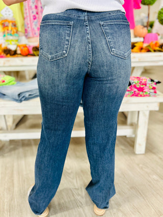 SCARLETT TUMMY CONTROL STRAIGHT JEANS
