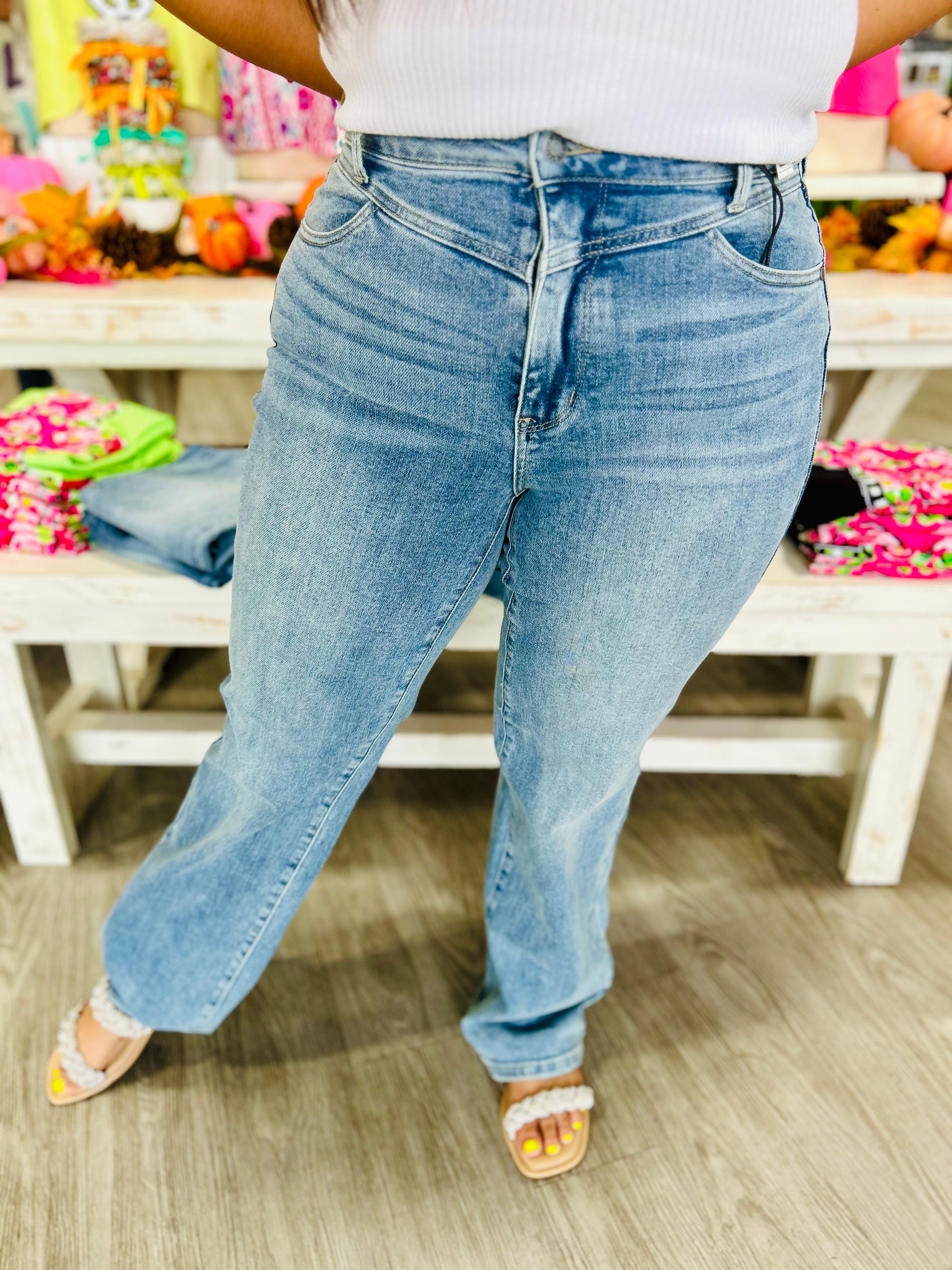 AMARI WIDE LEG JEANS