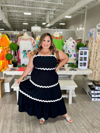 LOLA MIDI DRESS