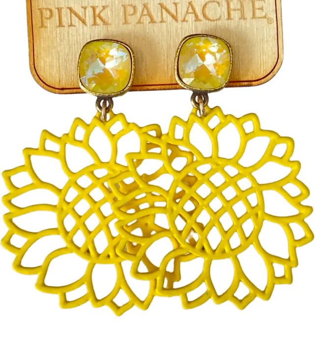 Yellow daisy post earring
