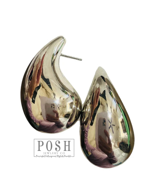 SILVER LARGE RAINDROP POST EARRING 9PE416