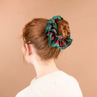 Ruffle Up Scrunchie-A Merry Moment