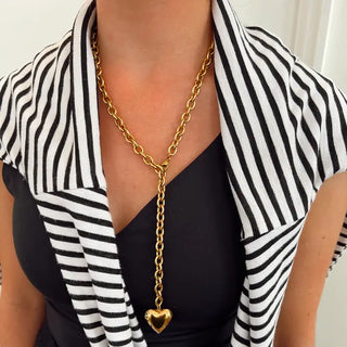 HEART NECKLACE