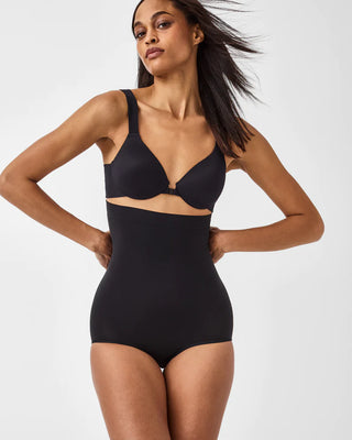 VERY BLACK HIGHER POWER PANTIES SPANX