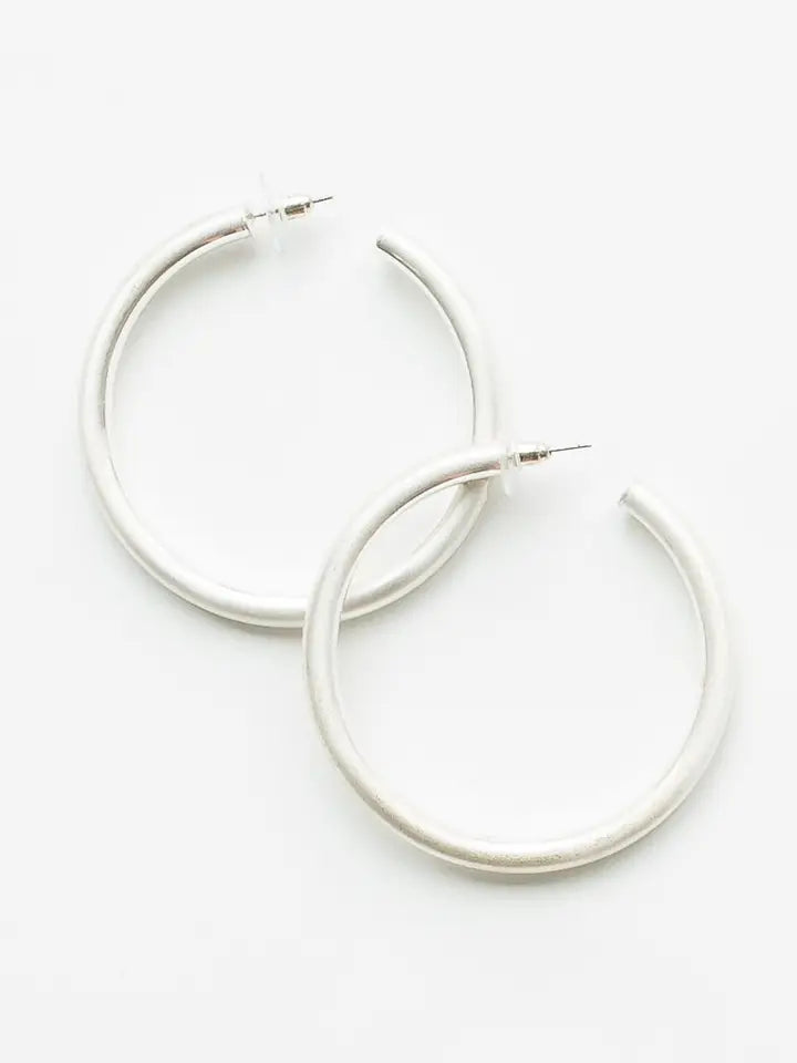 ESTONIA BRUSHED SILVER EARRINGS