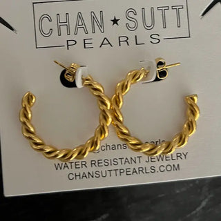 Medium Twist Hoops