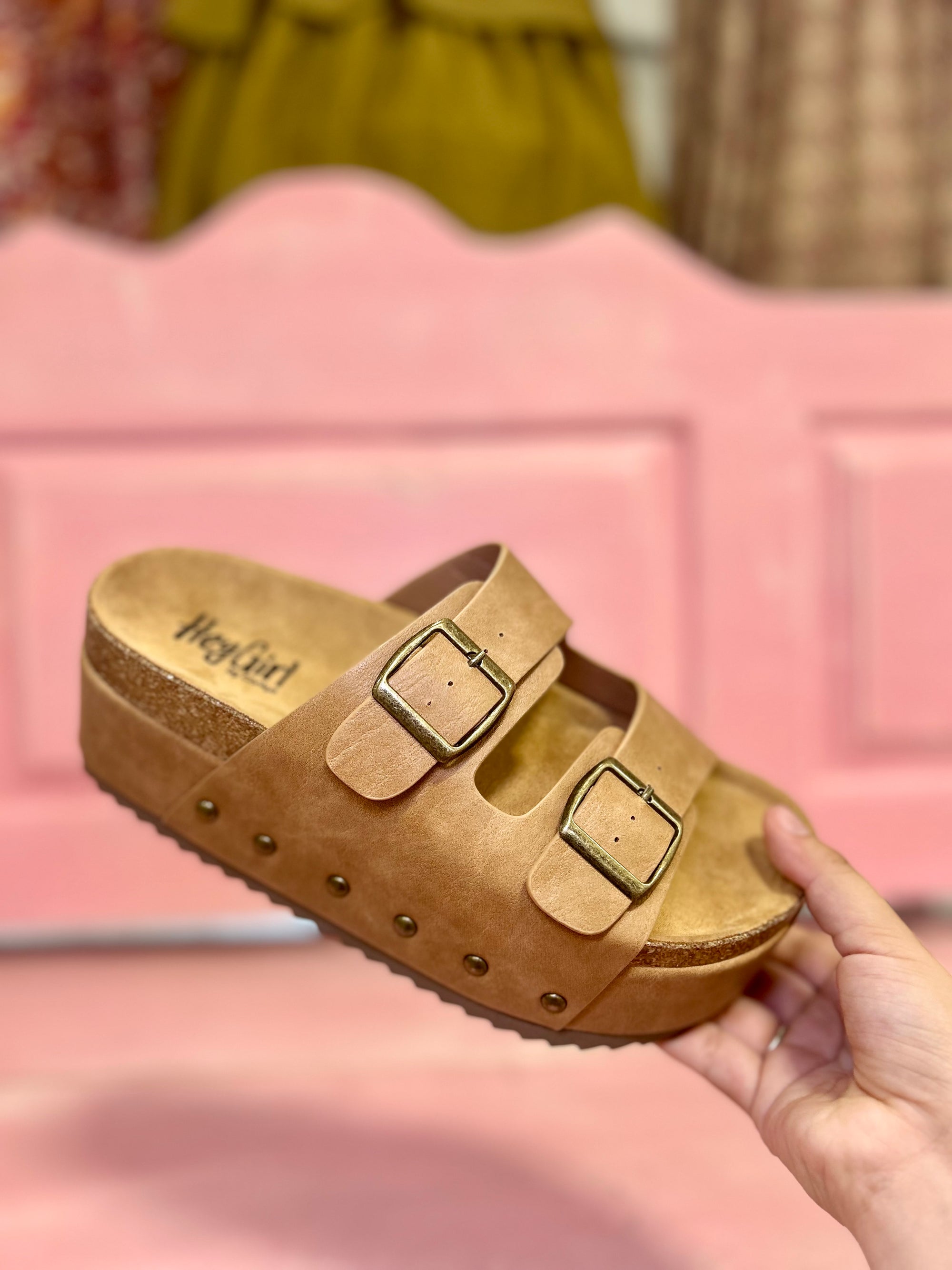 Corky’s Wannabe Platform Sandal Caramel