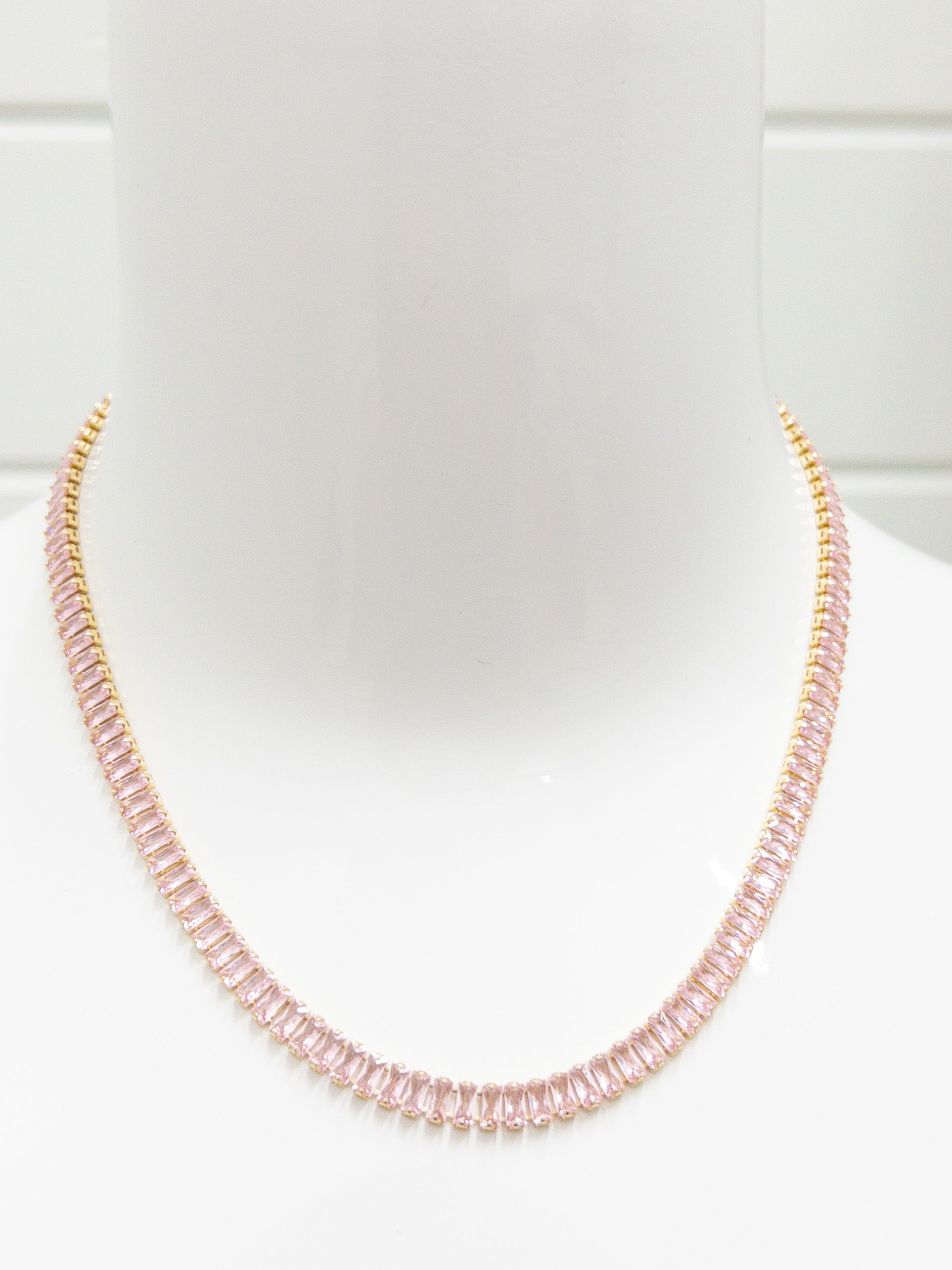 POSH PINK NECKLACE