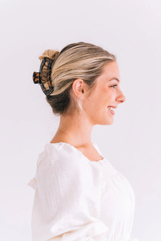 Classic Hair Clip | Large | Tortoise