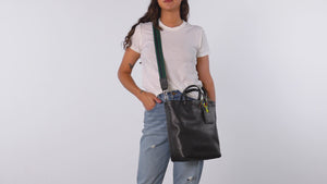 CONSUELA ESSENTIAL TOTE EVIE