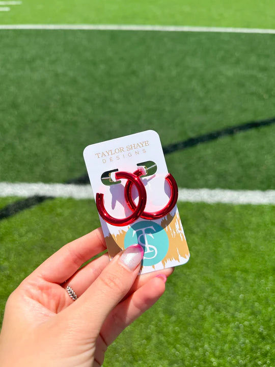 Red Gameday  Hoops Taylor Shaye