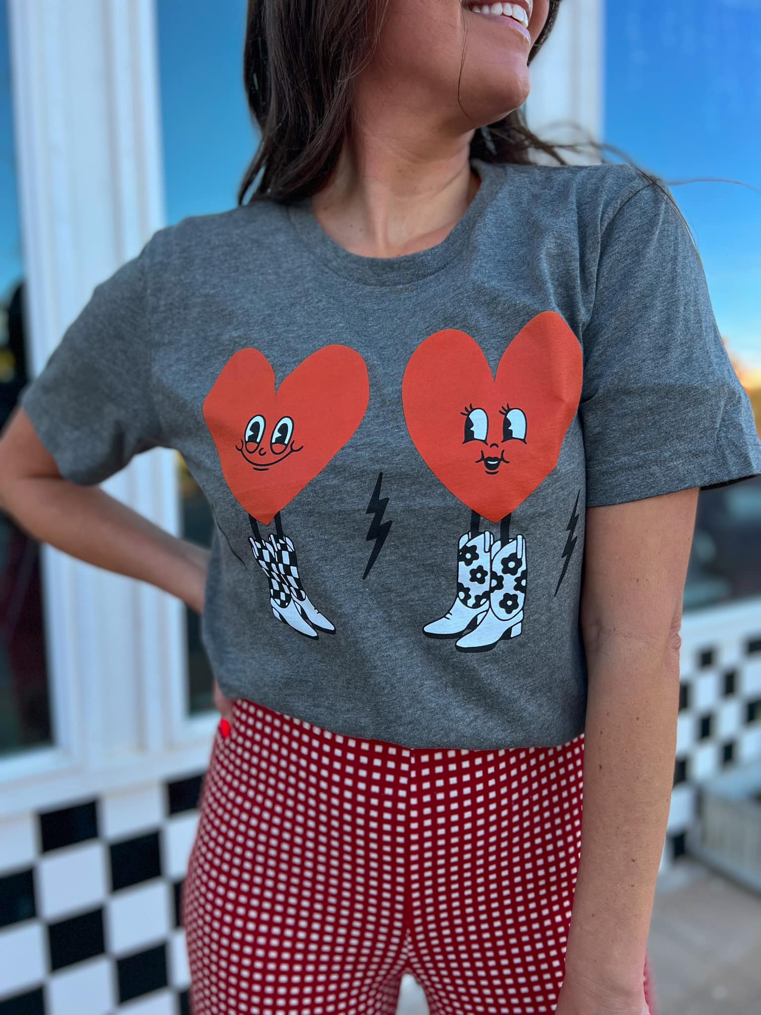 TWO STEP GRAPHIC TEE