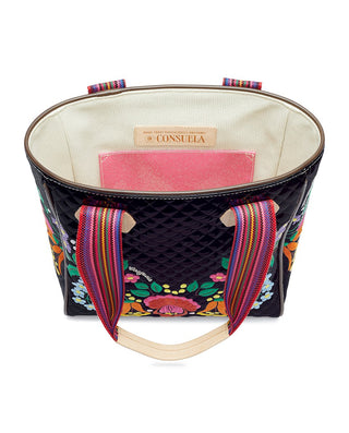 LA REINA TOTE