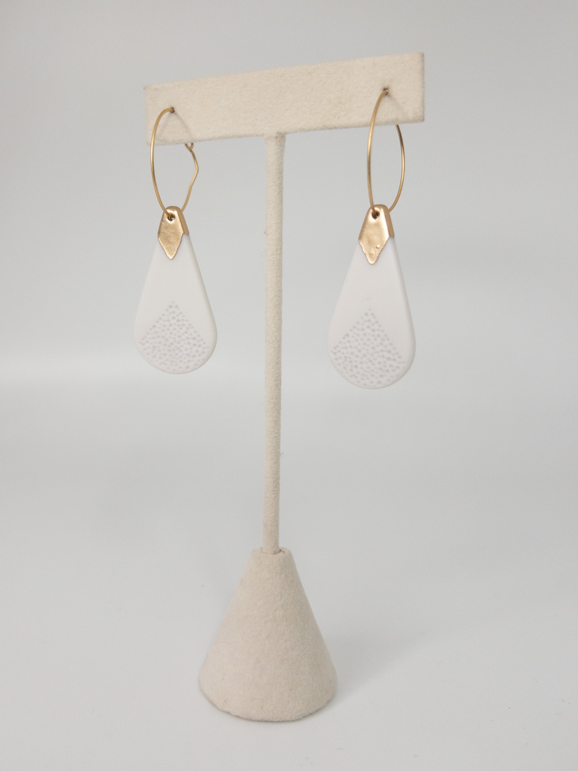 WHITE TEARDROP HOOPS