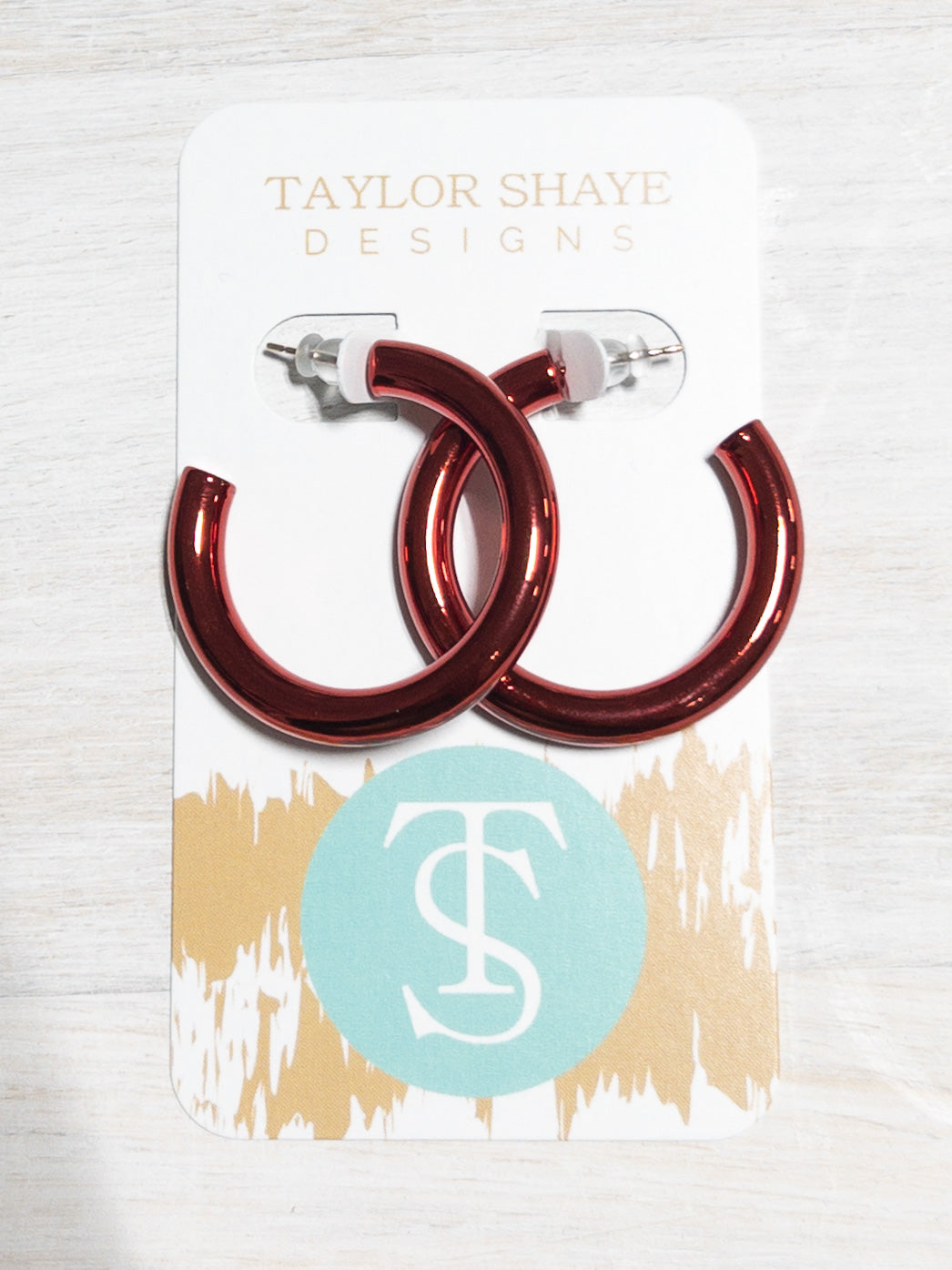 RED METALLIC TAYLOR SHAYE HOOPS