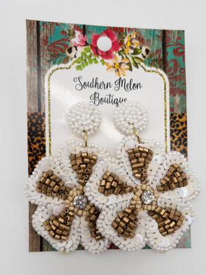 SANDY FLORAL BEADED DANGLES