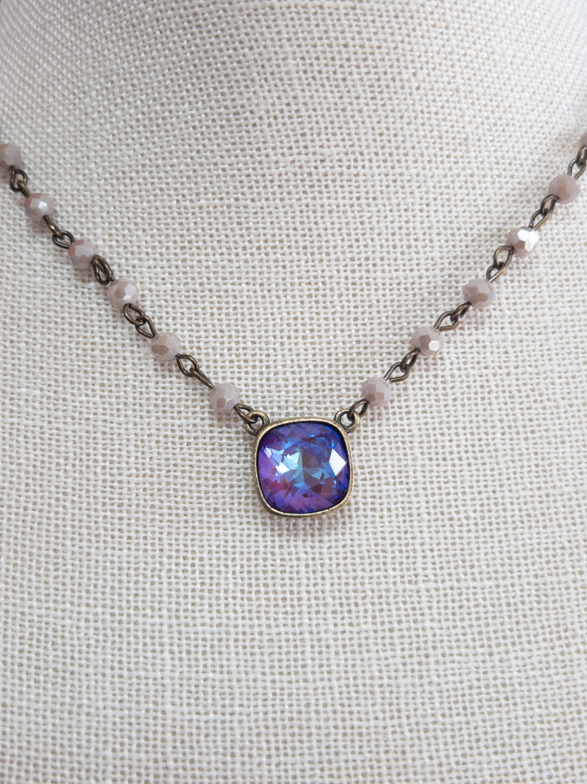 ARIA PURPLE PINK PANACHE NECKLACE