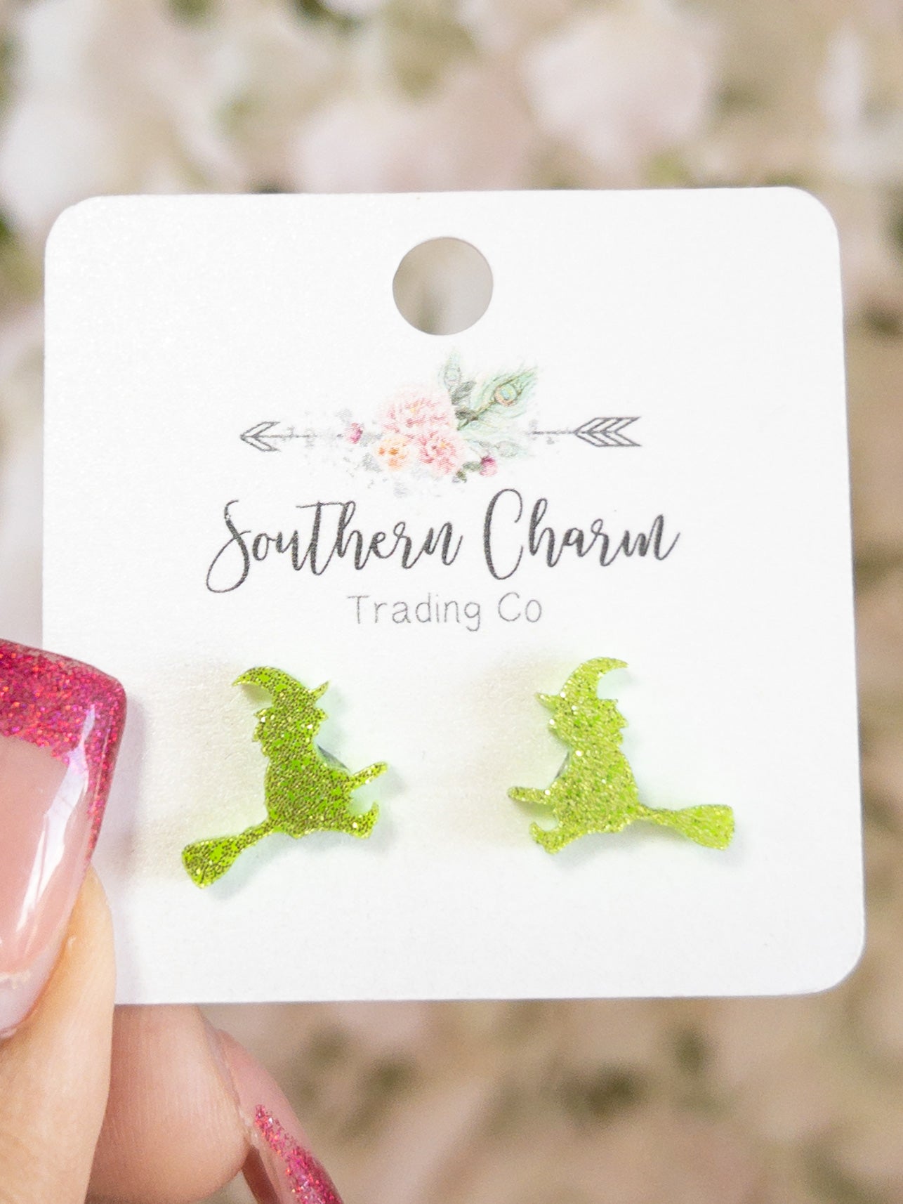 SOUTHERN CHARM GLITTER WITCH STUD