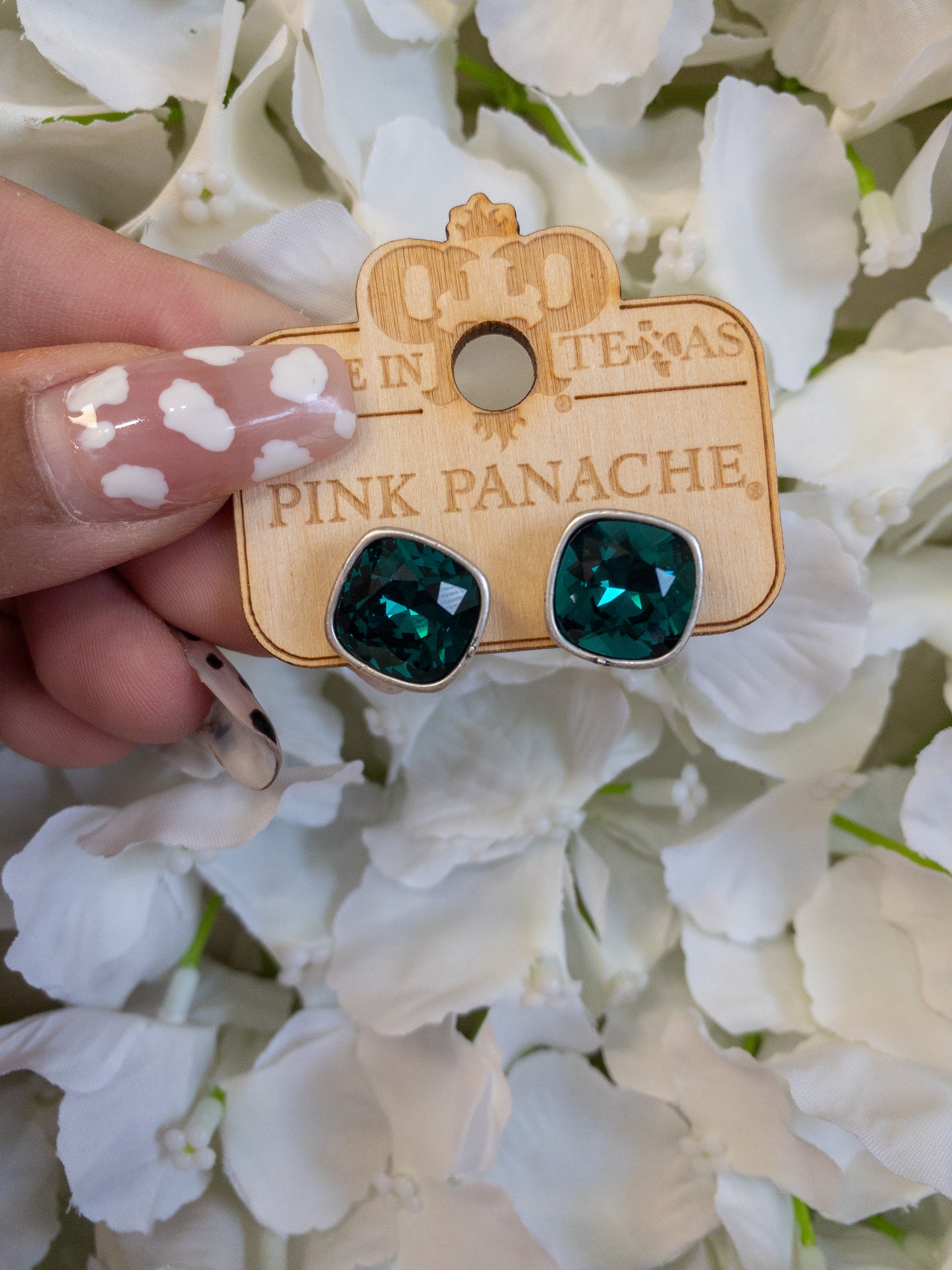 LARGE EMERALD CITY STUDS