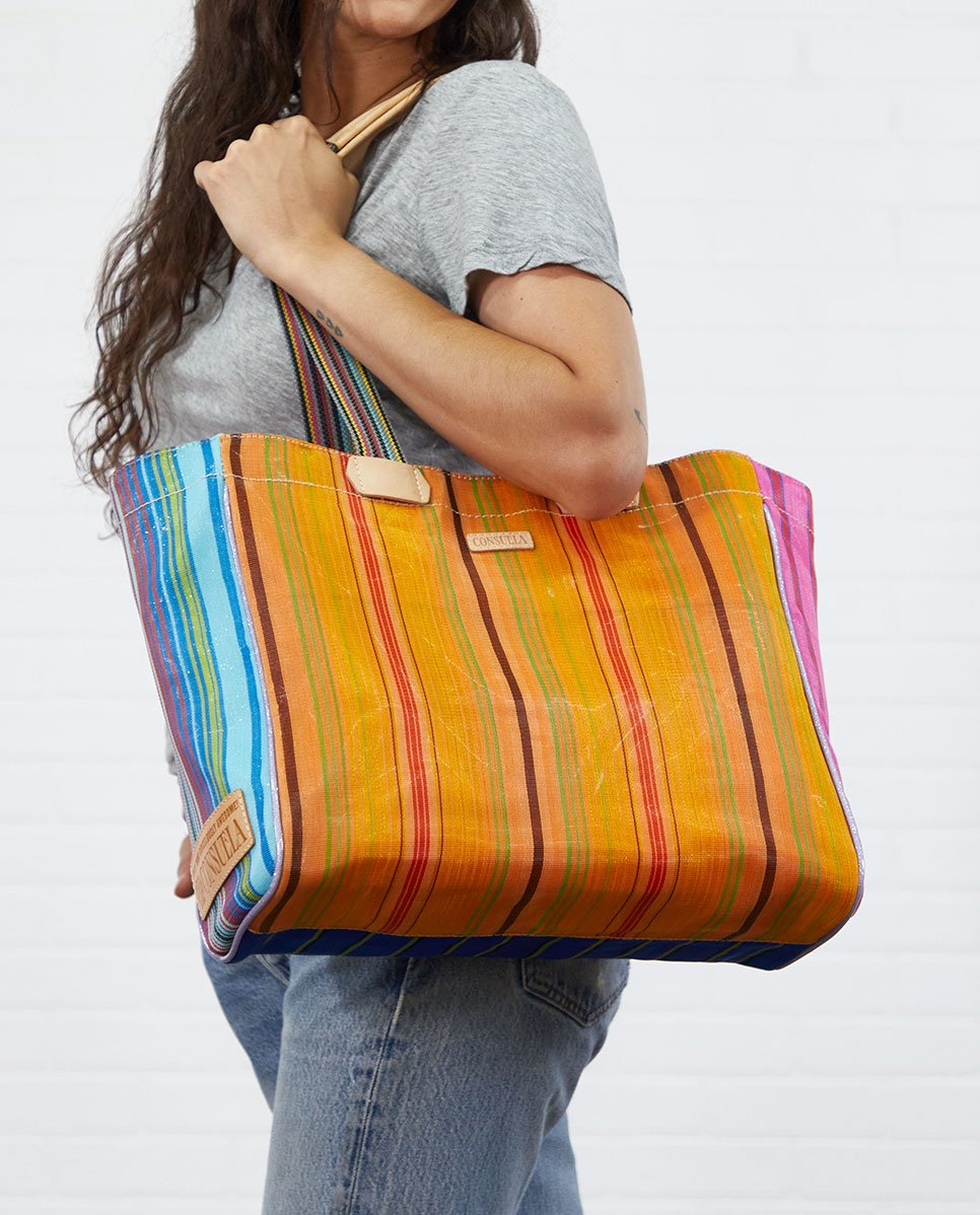 QUATRO JOURNEY TOTE