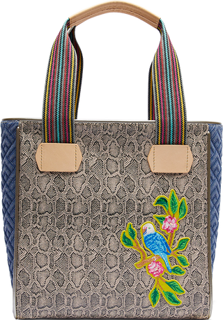CLASSIC TOTE WYNN