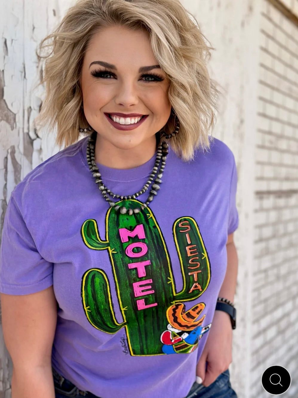 PURPLE SIESTA MOTEL CACTUS SCENE TEE