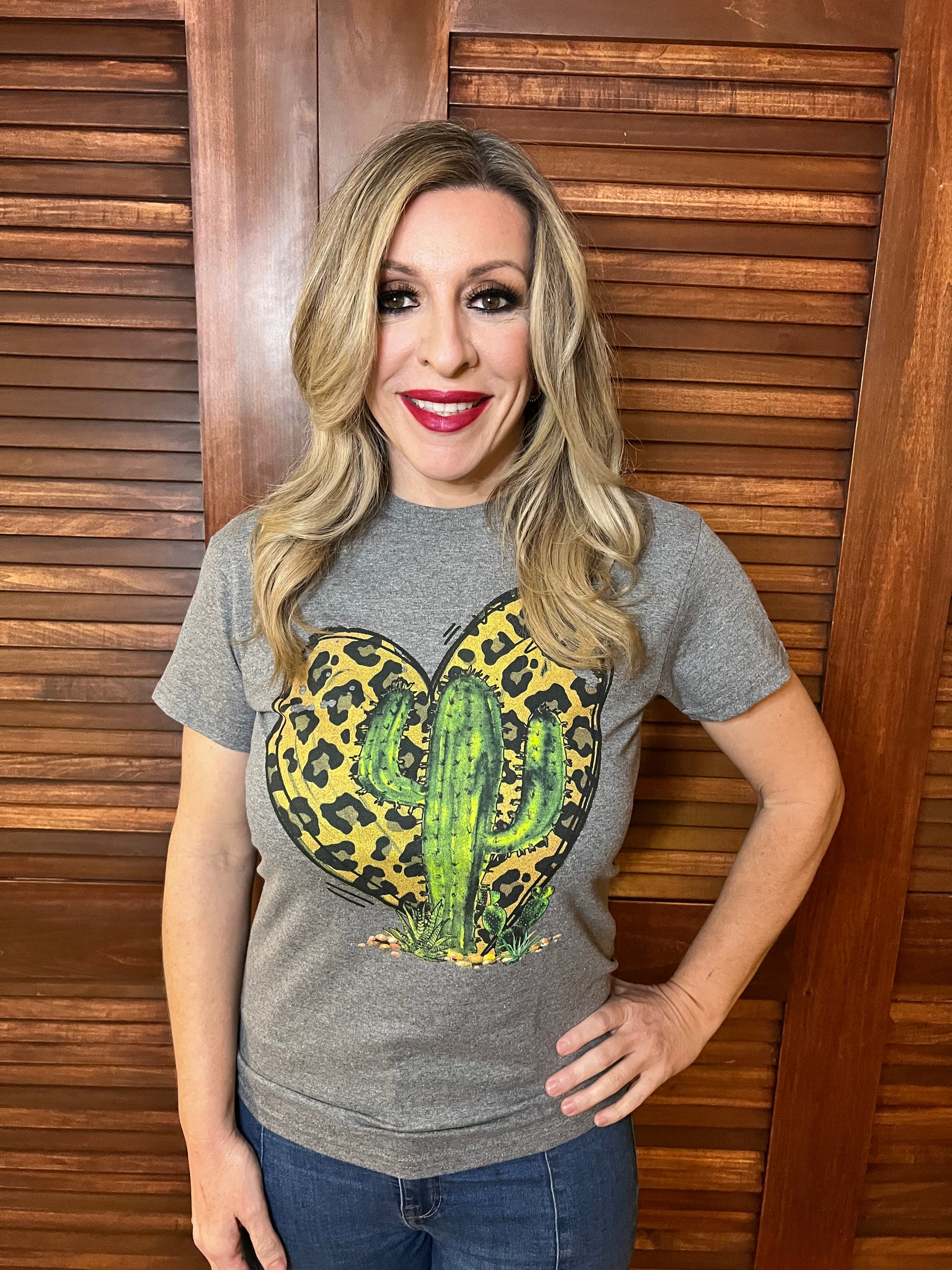 LEOPARD CACTUS HEART TEE