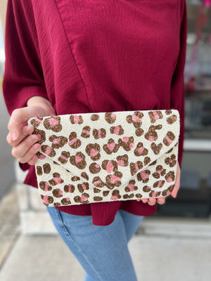 PRETTY LEOPARD BEADED CLUTCH