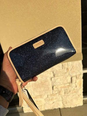 CALLEY WRISTLET WALLET