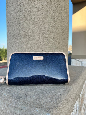 CALLEY WRISTLET WALLET