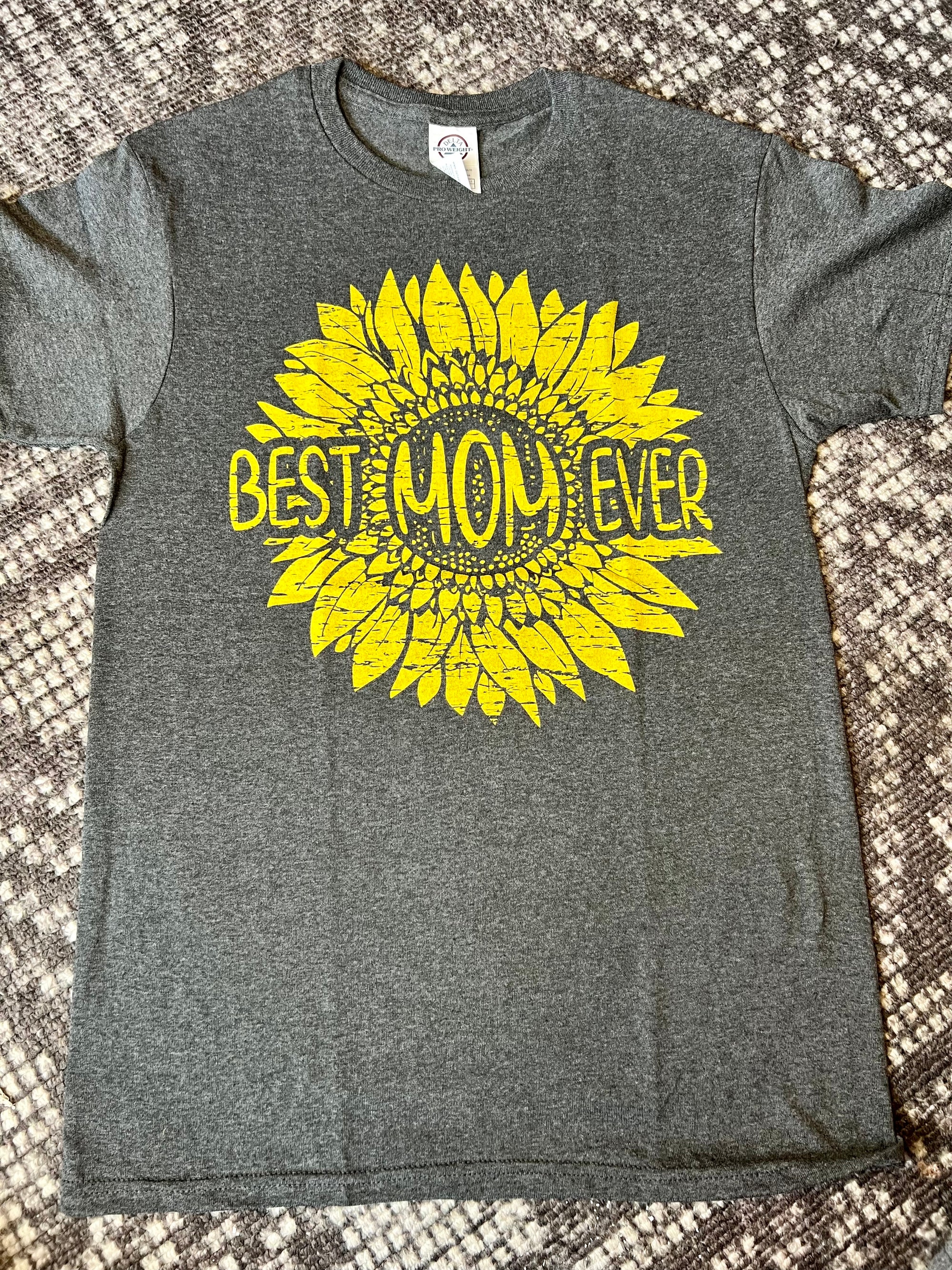 BEST MOM EVER SUNFLOWER TEE