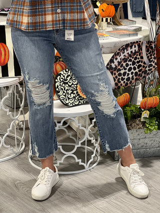 DESI RELEASE HEM ANKLE STRAIGHT JUDY BLUE JEANS
