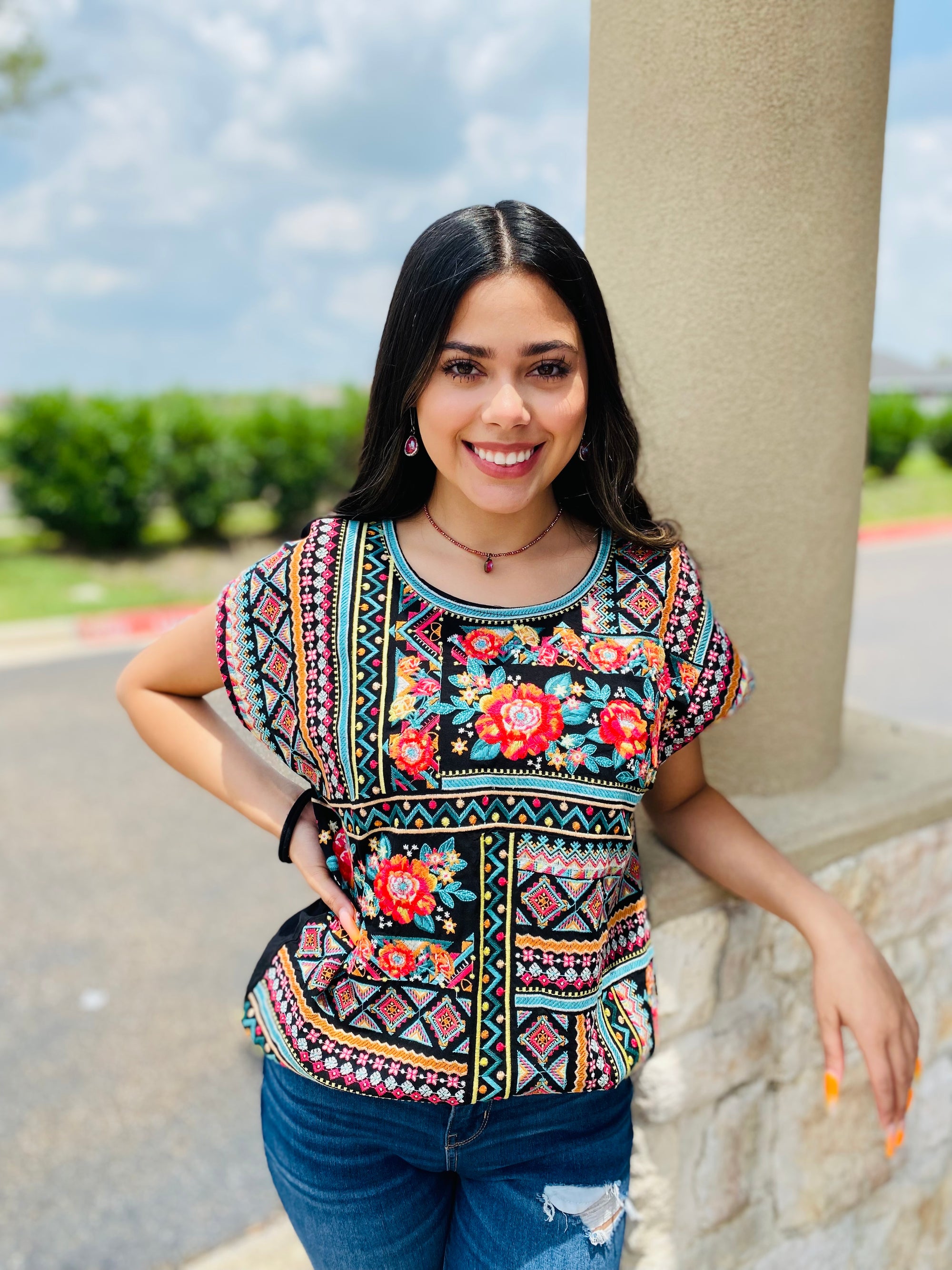 XIOMARA EMBROIDERY BLOUSE