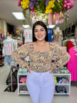 PRETTY SPRING FLORAL CROP TOP