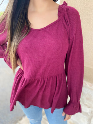 PLUM TOP