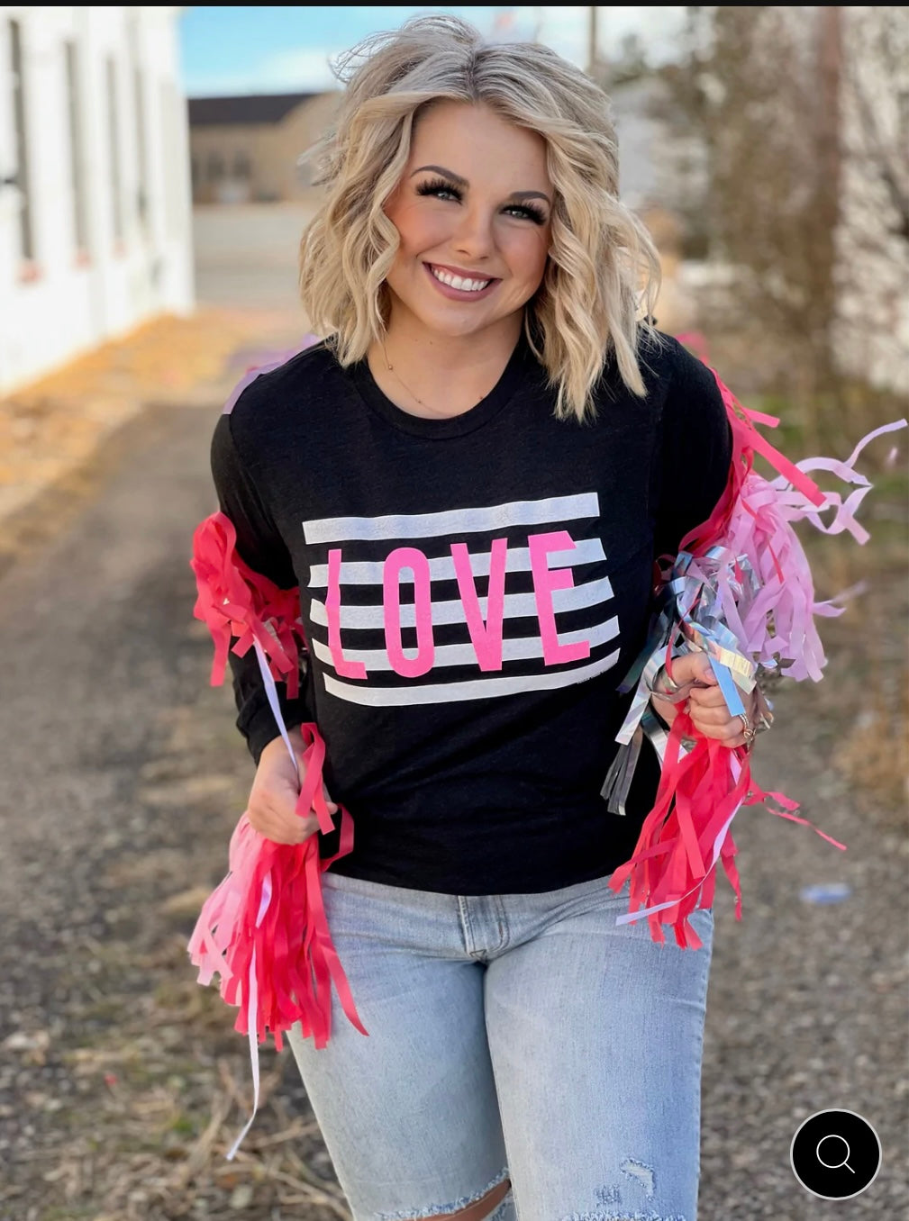 LOVE IN NEON PINK GLITTER TEE