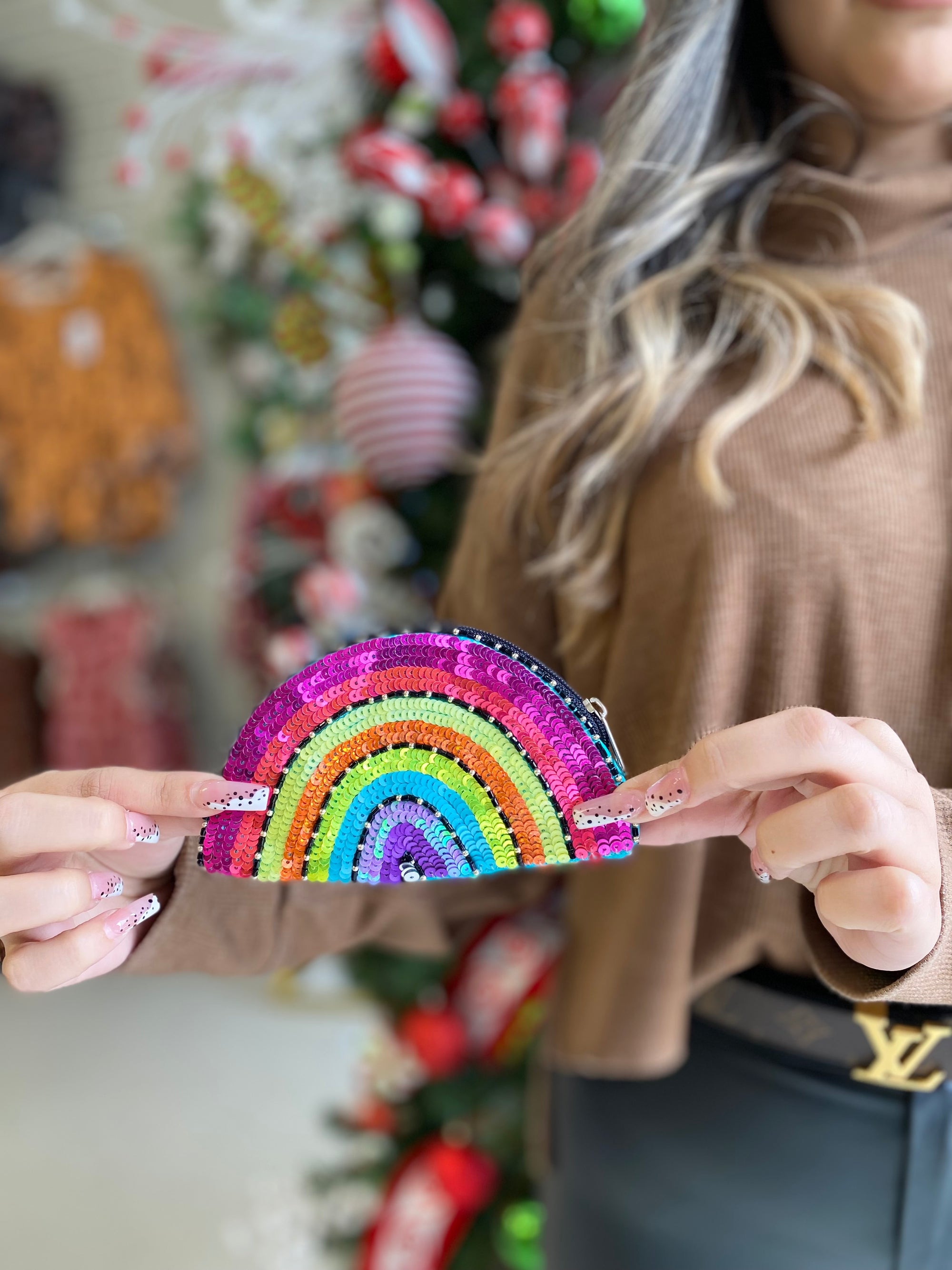 RAINBOW SEQUINS POUCH