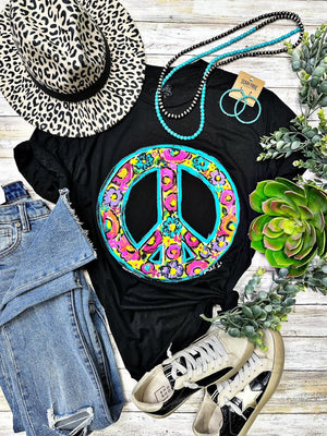 CALLIE ANN STELTER FLORAL PEACE TEE